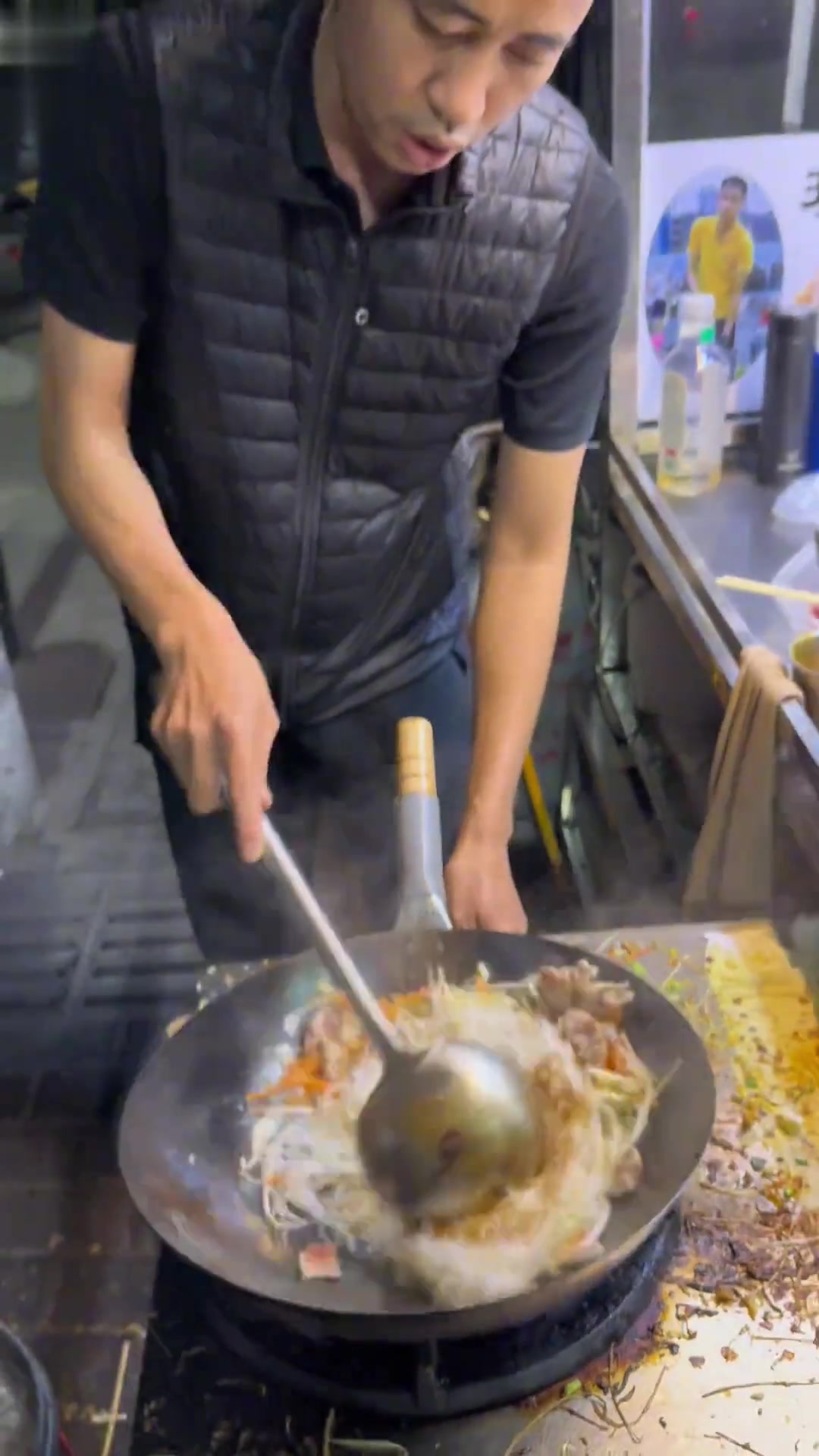 瘦肉炒米粉教程，小白在家炒也不粘锅