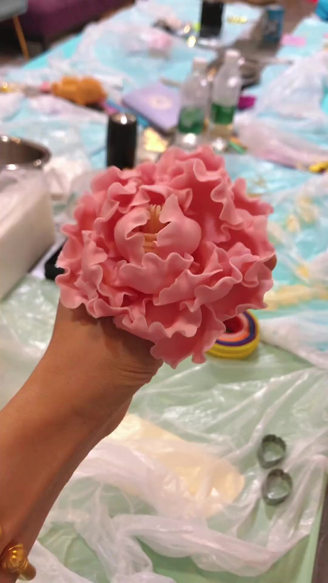 哈哈，龙凤蛋糕完成，放学喽