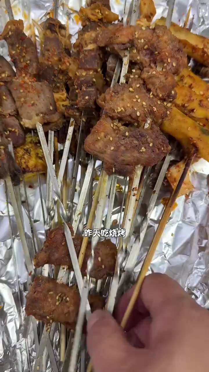 剩的烤串炒饭好吃