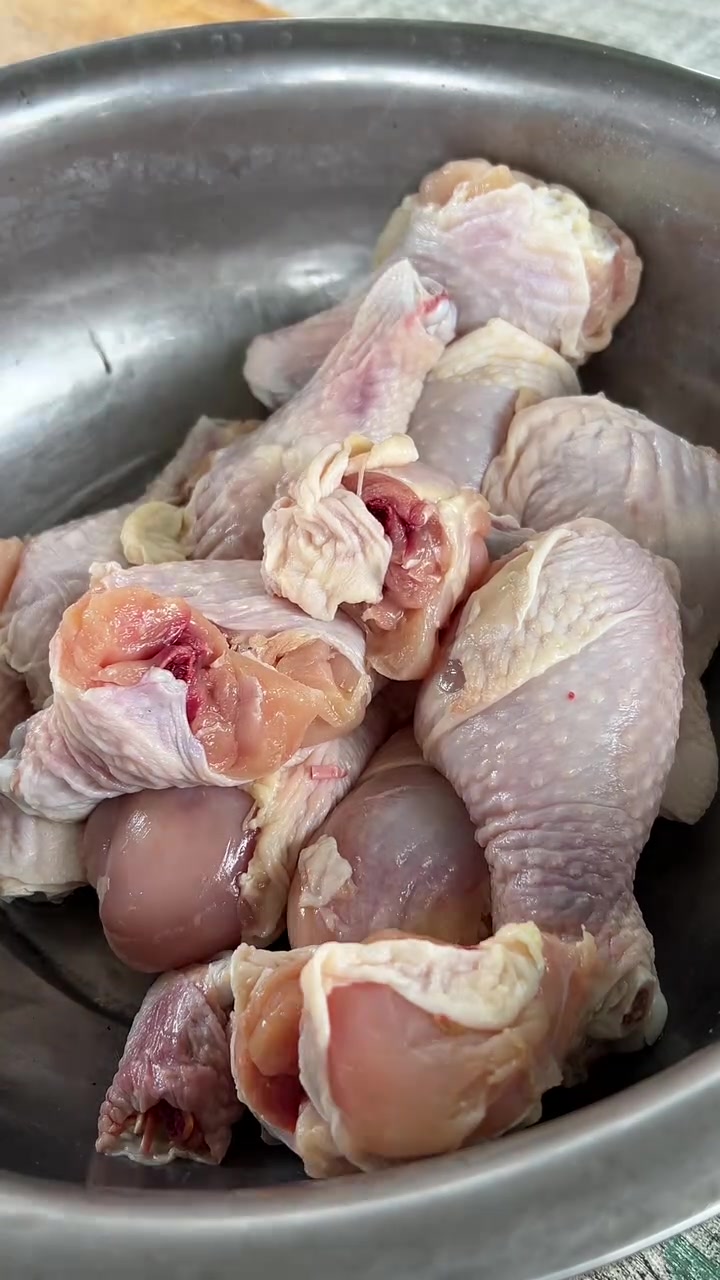 平凡生活里的小日子一天天的过蘑菇下来了味道没得说这微波炉做的糕的确是不错好吃又快