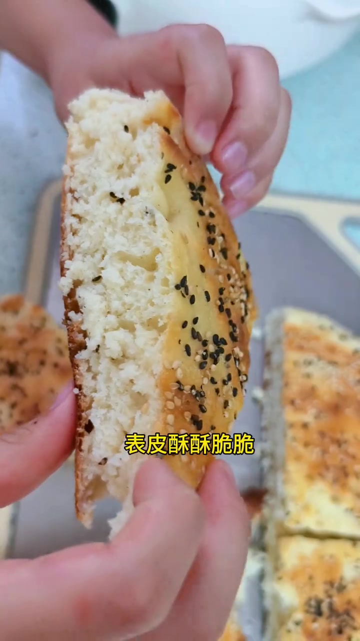 暑假小学生学做饭，姐弟俩在家拒绝外卖，自己买菜做饭，把子肉，人发面饼，凉拌豆皮，搭了碗五谷