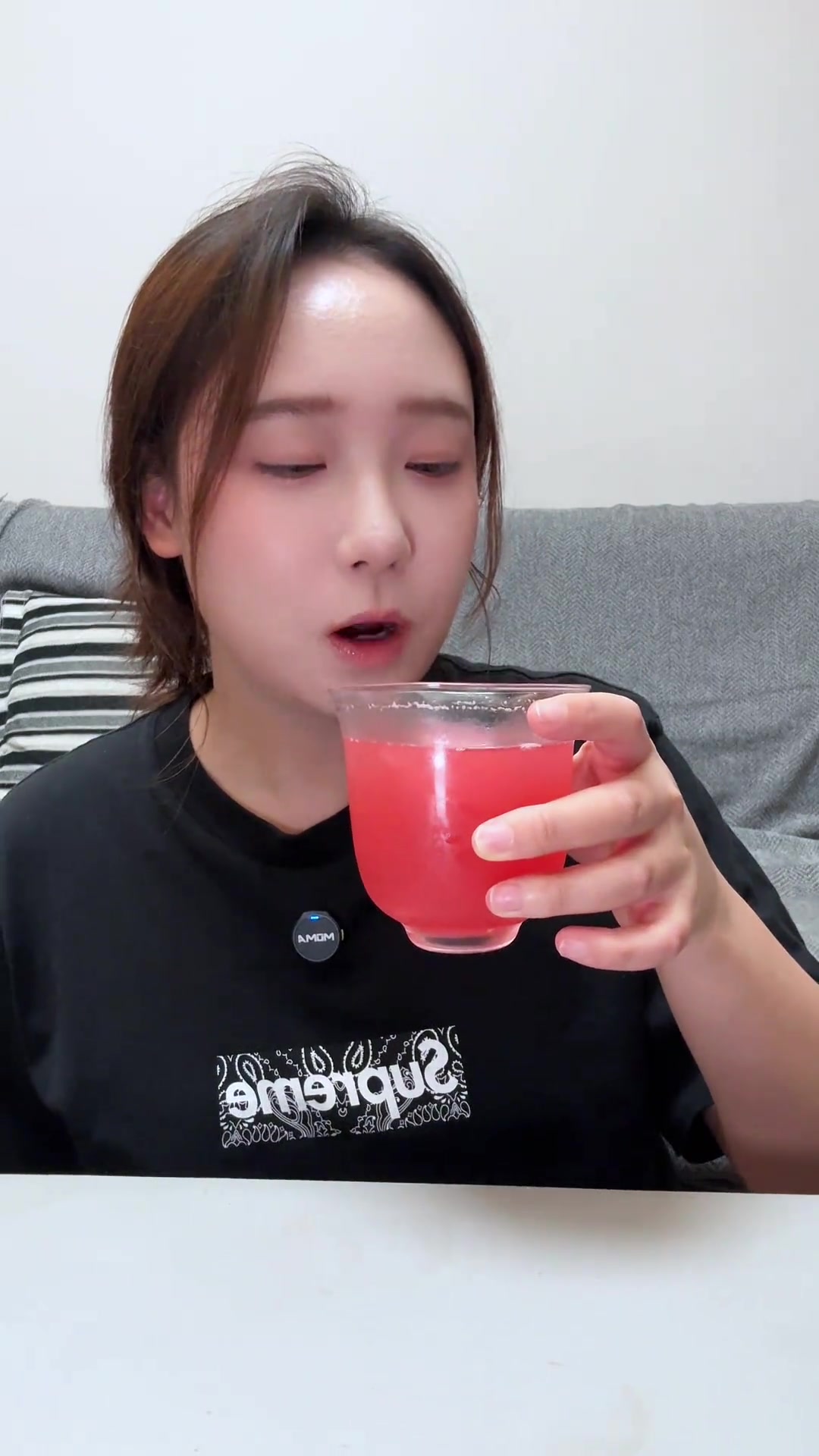 宅家喝酒，铁板酱爆鱿鱼配冰爽西瓜调酒