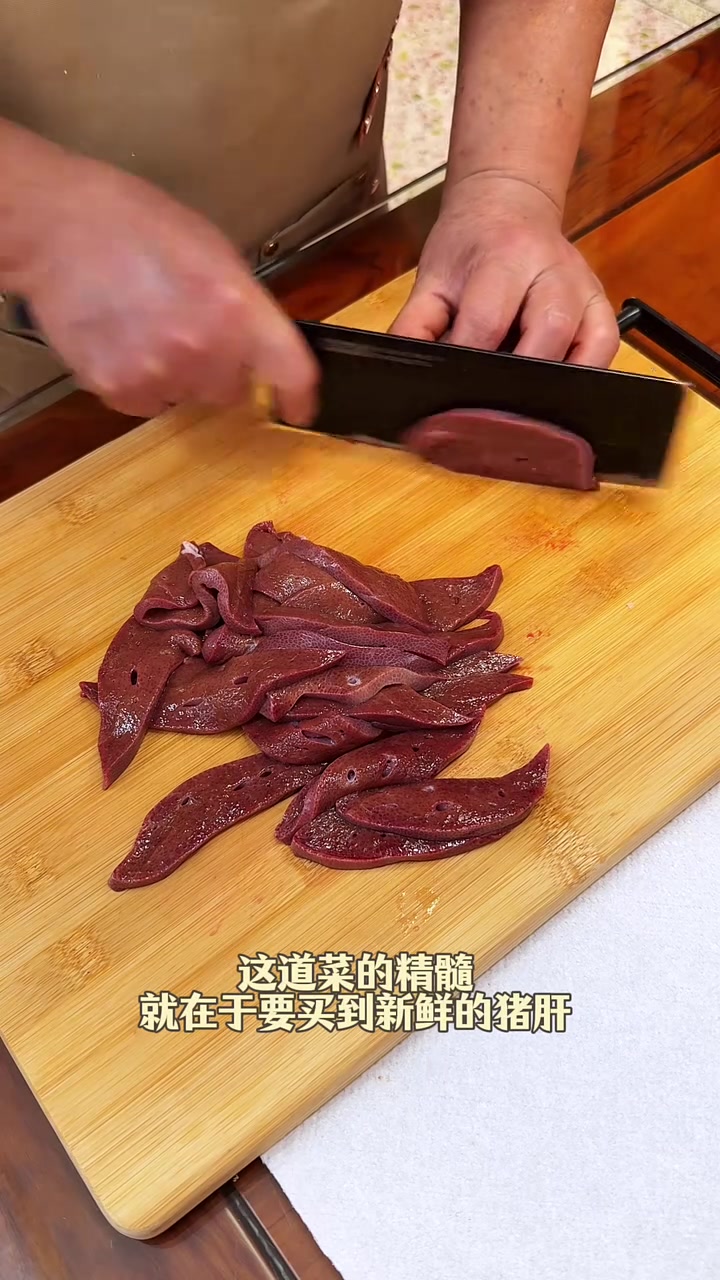 妈妈饭菜超好吃，撑到扶墙！多菜一奶昔