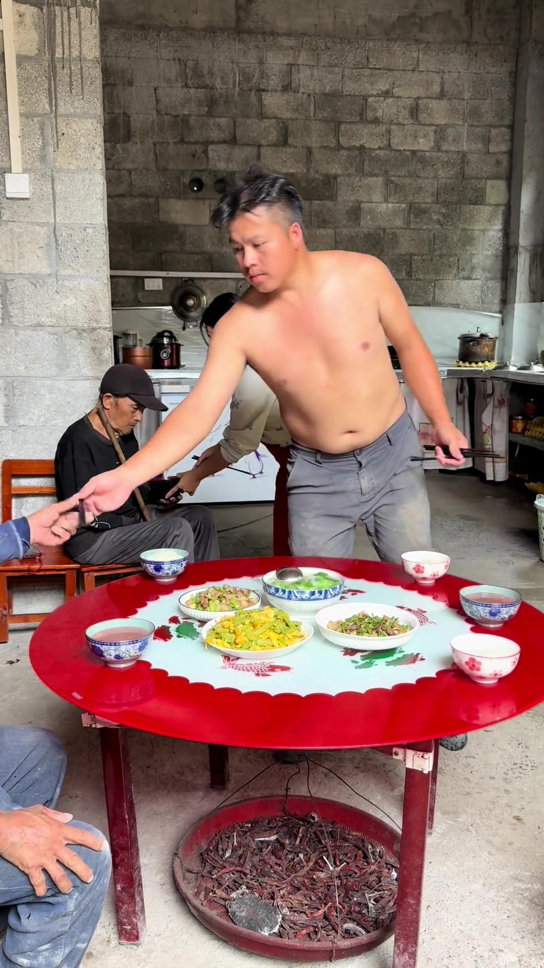 来看看孕26周的小孕妇是如何边带娃边做一日三餐的