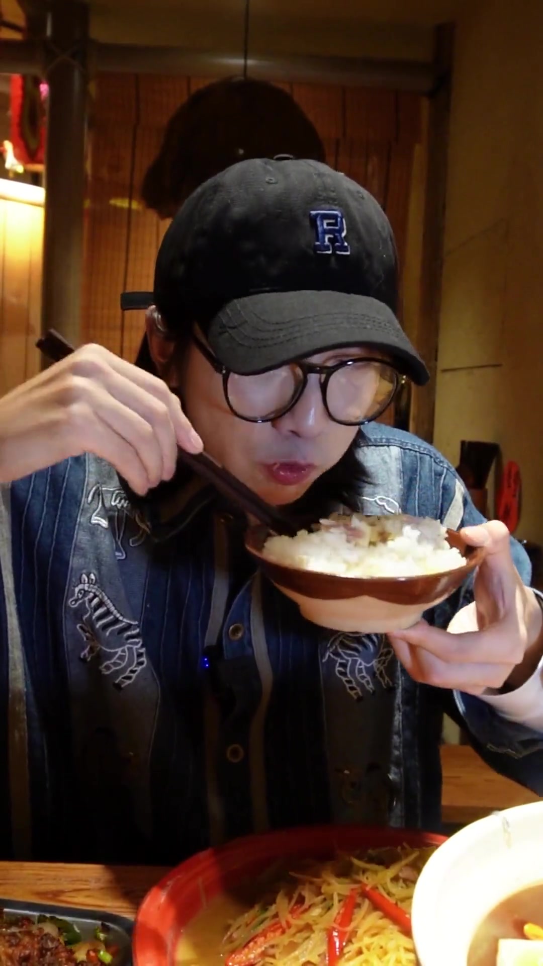 酸萝卜老鸭煲超适合当下