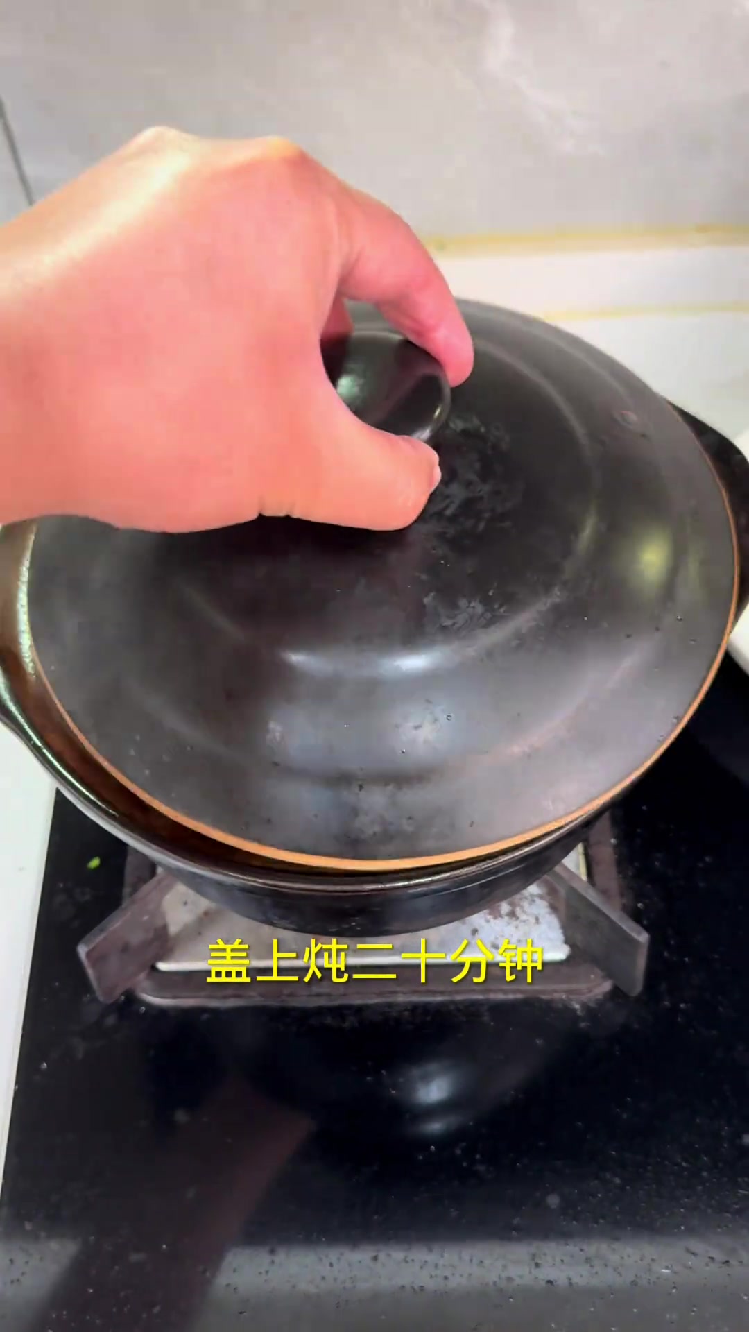 小时候的味道：腊肉炖干豆角，香！下饭又下酒