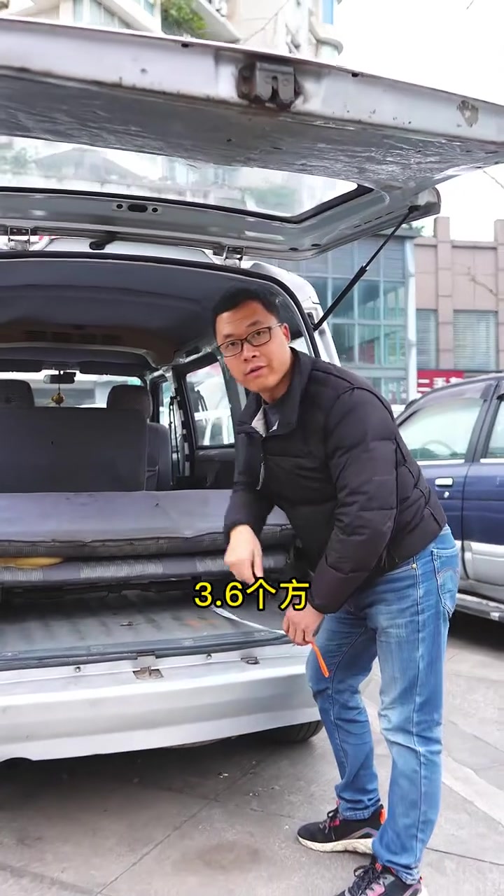 不同面包车，空间实测