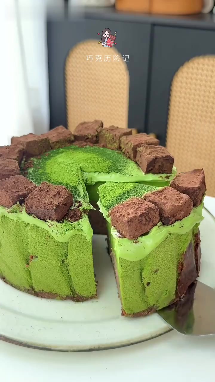 爆炸好吃！抹茶生巧巴斯克蛋糕！三重口感超绝～
