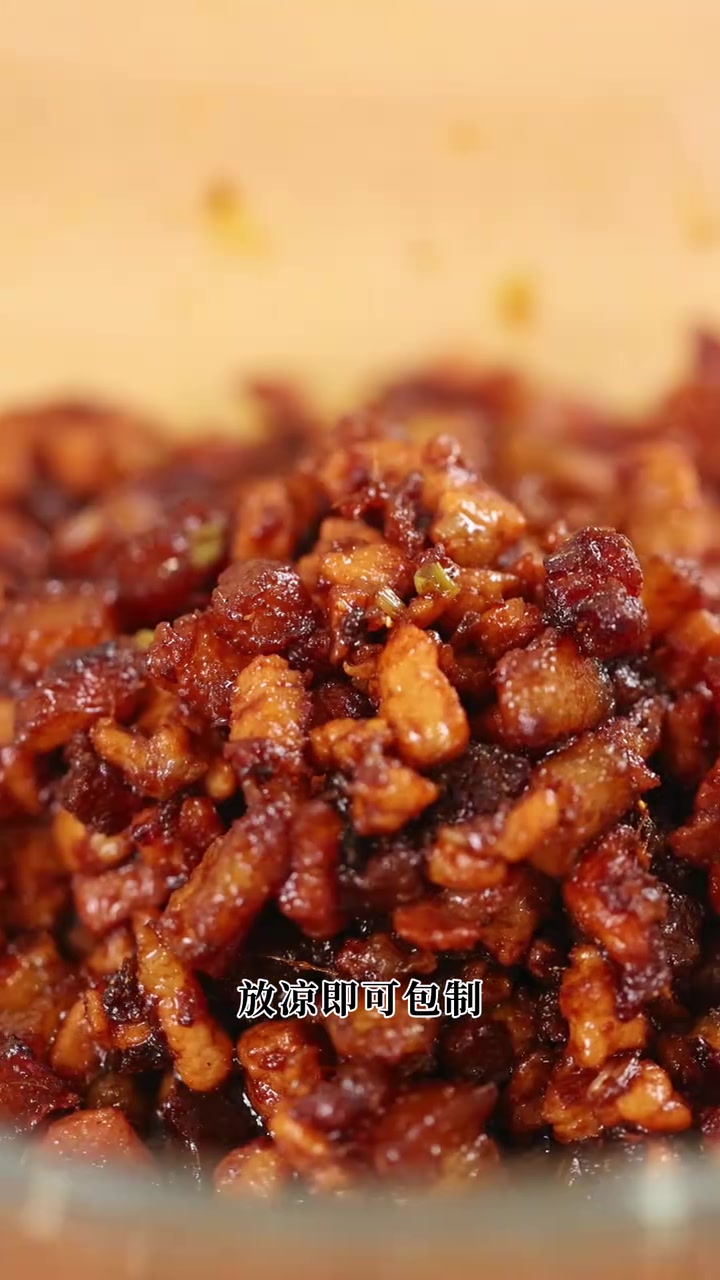 老面酱肉小笼包超好吃！馅料松散肉粒可见，快做！