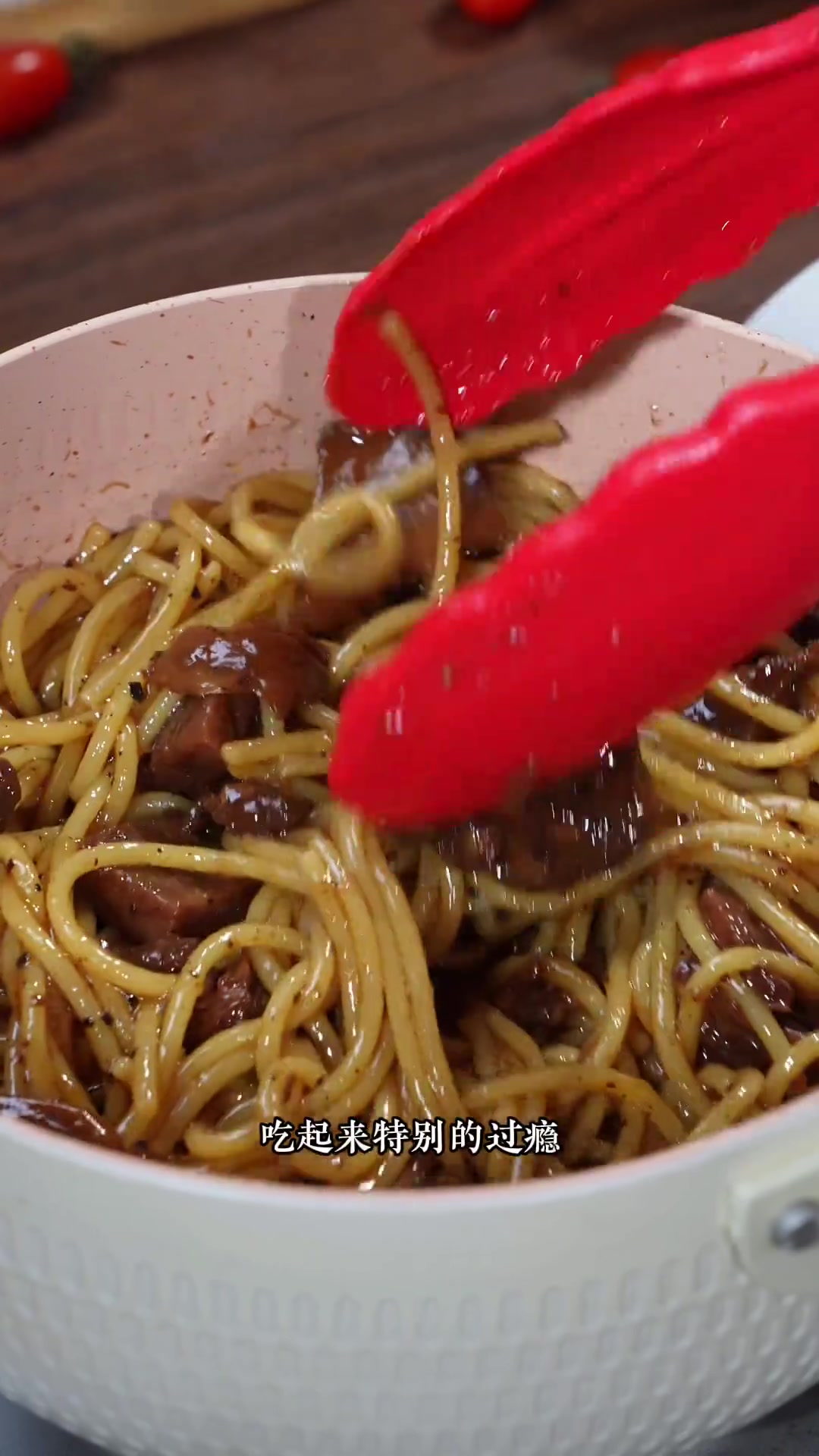 孩子想吃意大利面？在家就能做出星级美味！