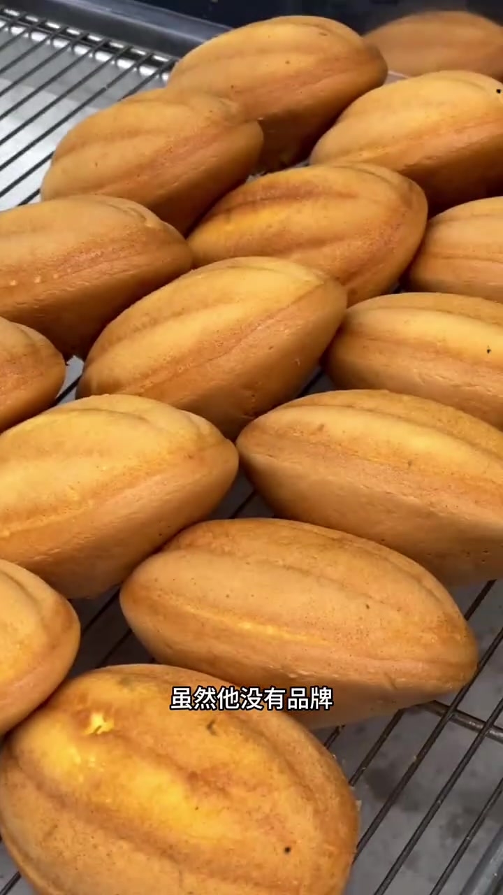 八十年代的老式无水鸡蛋糕，是你吃过的最好吃的蛋糕吗