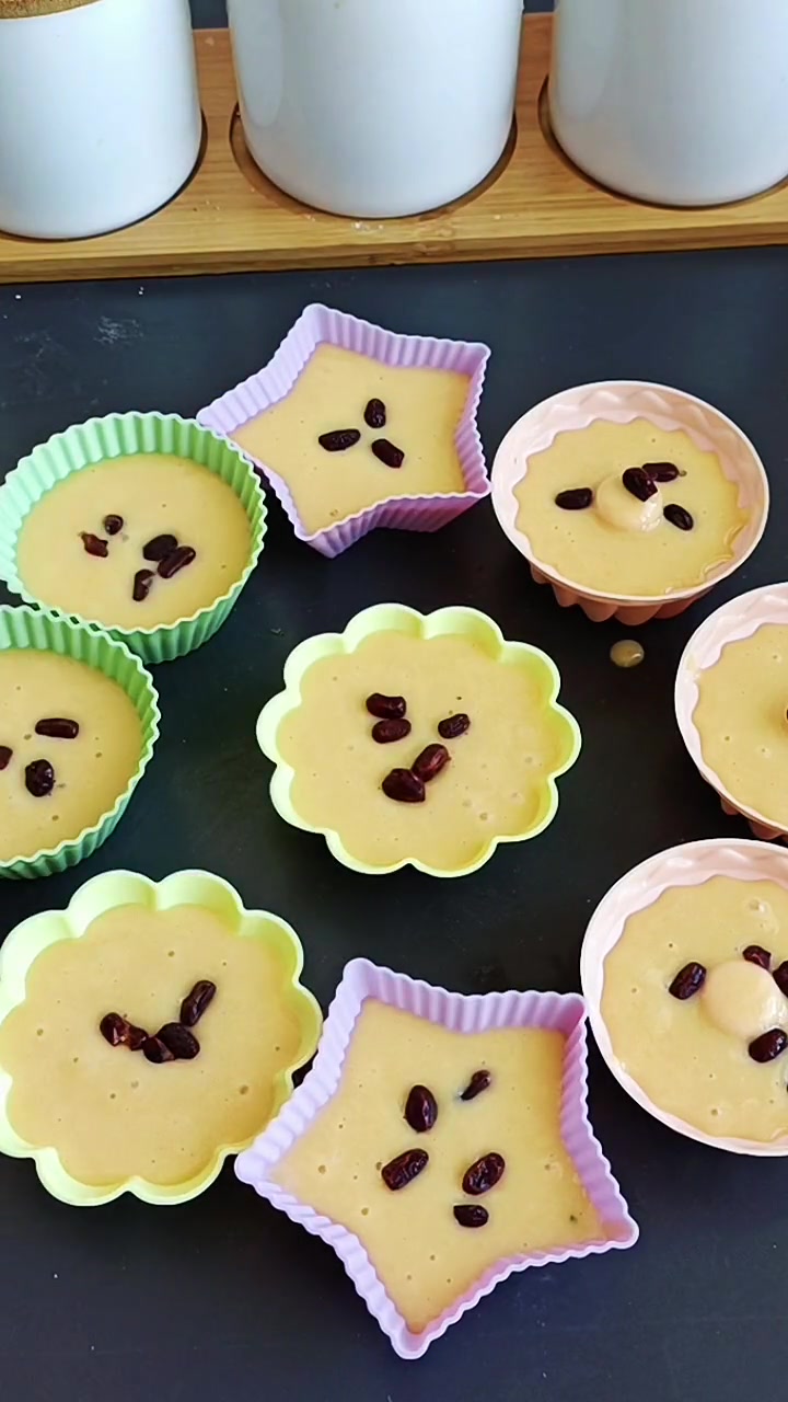 上锅蒸了下蛋糕，没想到如此美味