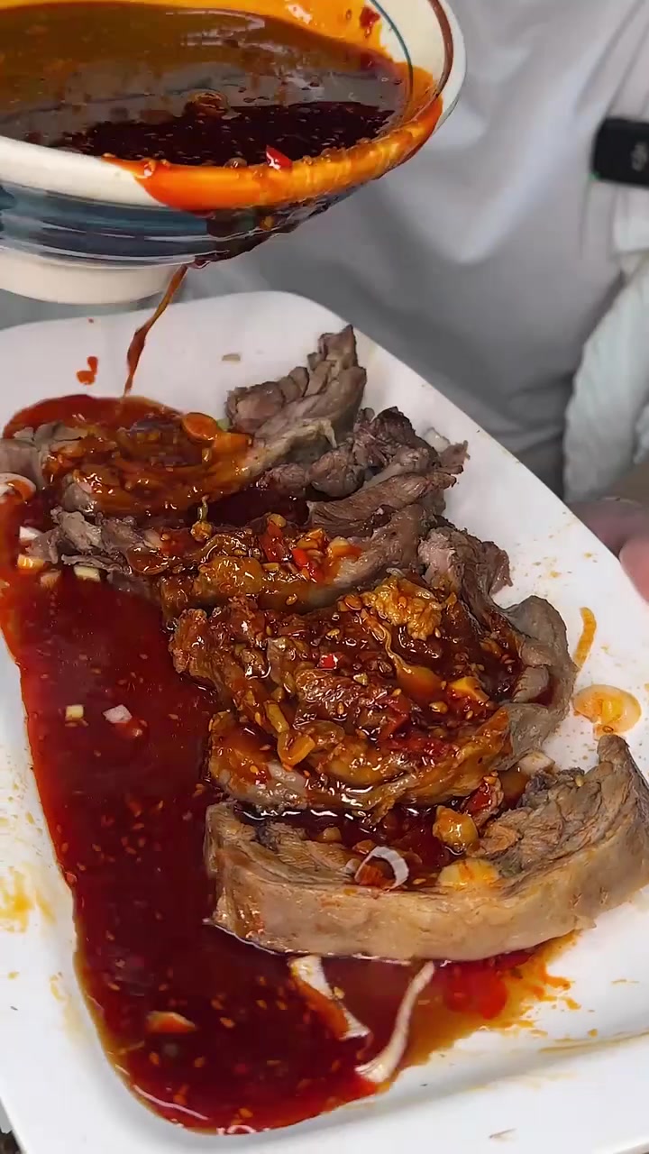 100元自助盘宁夏羊肉馆，给老板吃懵了