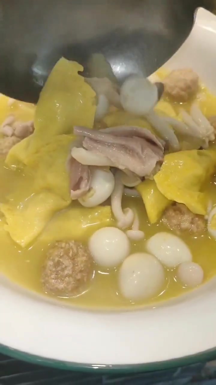 全家福很多地方也叫头碗菜，不知道别人家放点什么料？