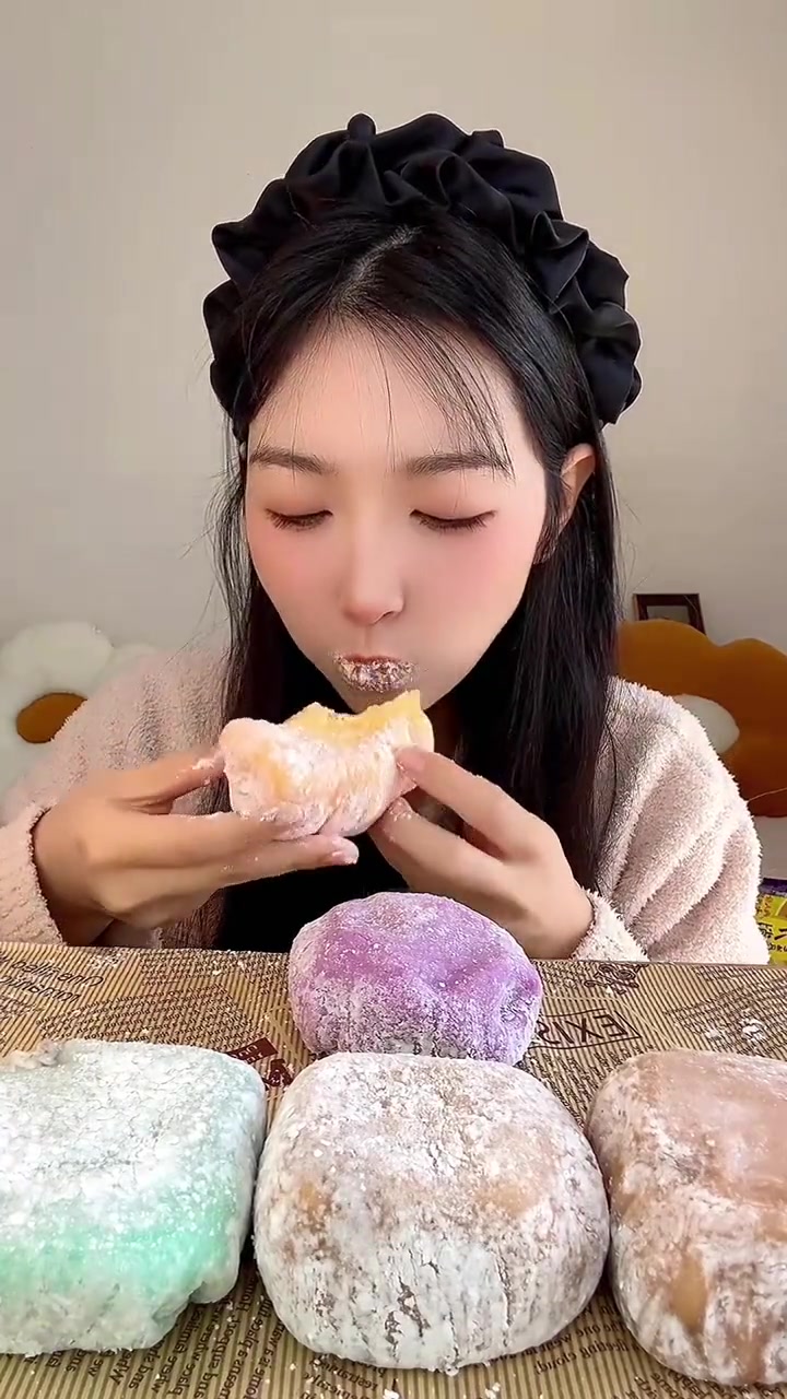 一口气炫了六个不同口味雪媚娘简直不要太开心啦
