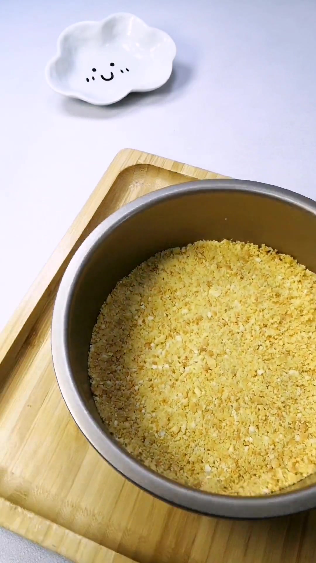 不用吉利丁的抹茶冰淇淋蛋糕，口感细腻入口即化