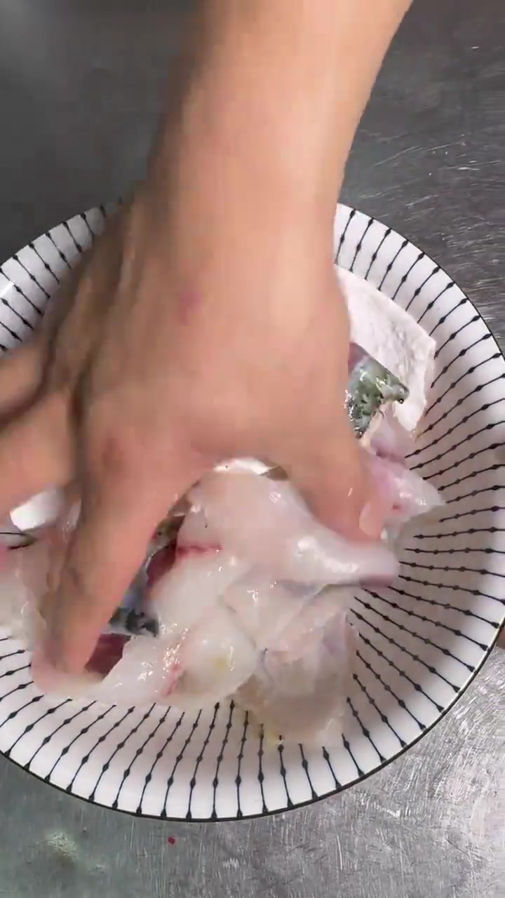 重庆涪陵地标菜——乌江榨菜鱼