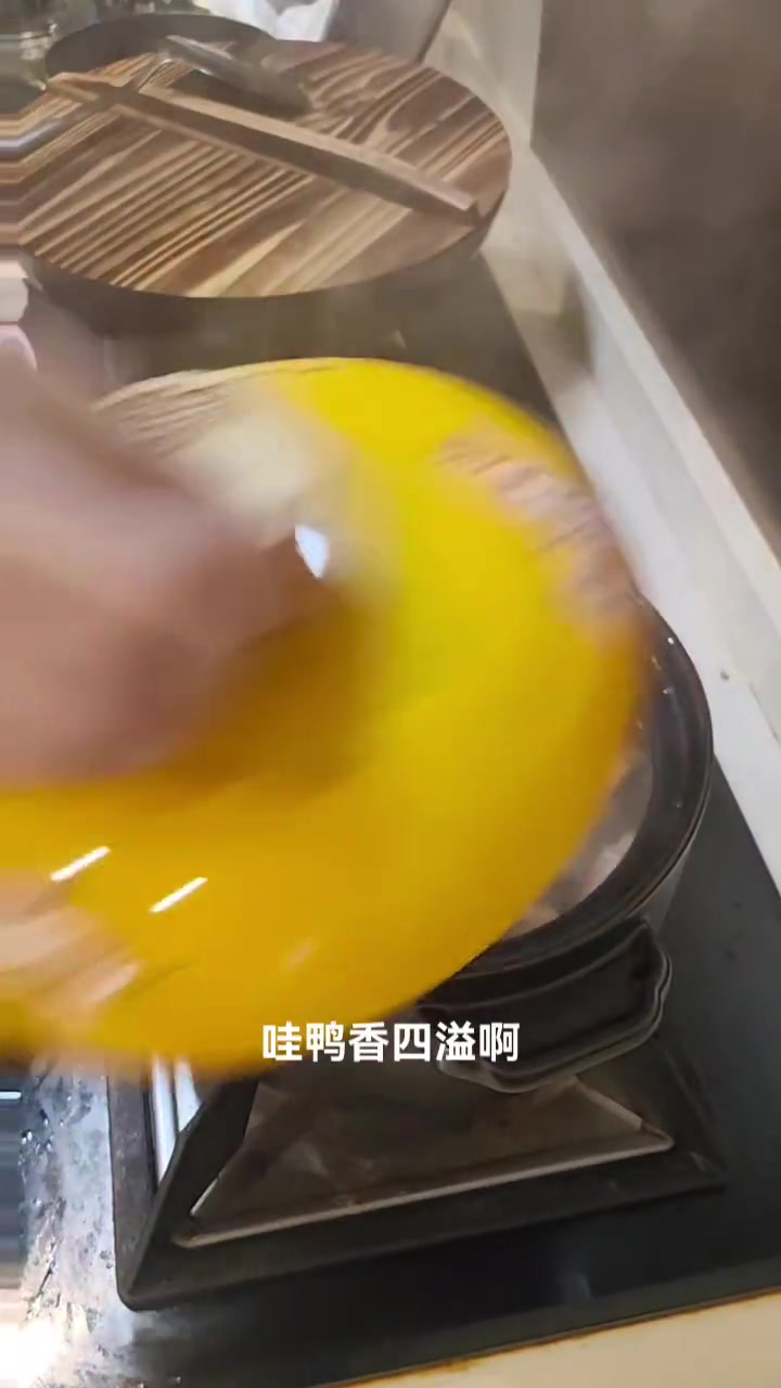 如何煲红菇老鸭汤将红菇的鲜和老鸭的甜发挥到极致