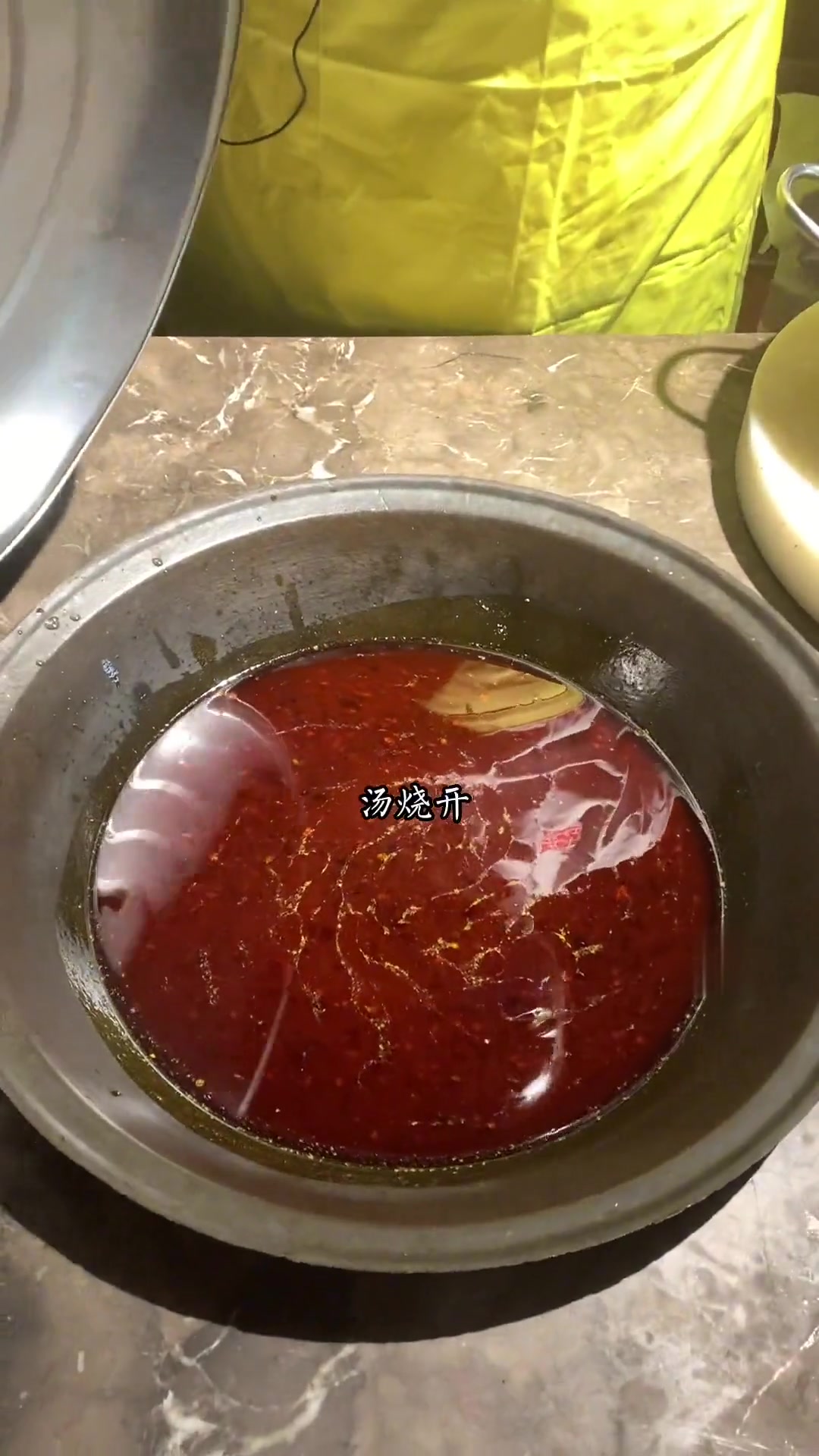 麻辣胖头鱼做法分享,鲜香可口,鱼肉超嫩