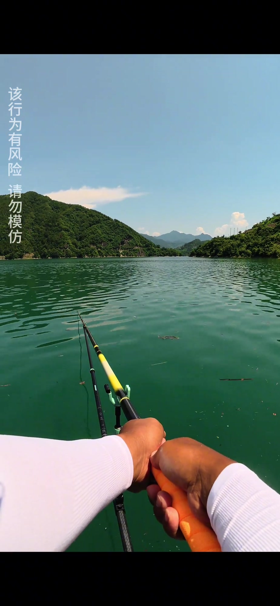 白龙湖野钓,测试鱼竿,钓鱼王霸王悍S的乐趣