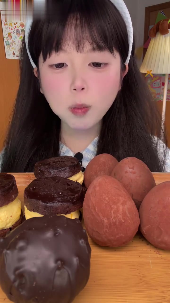 超大迪拜巧克力金蛋乳酪