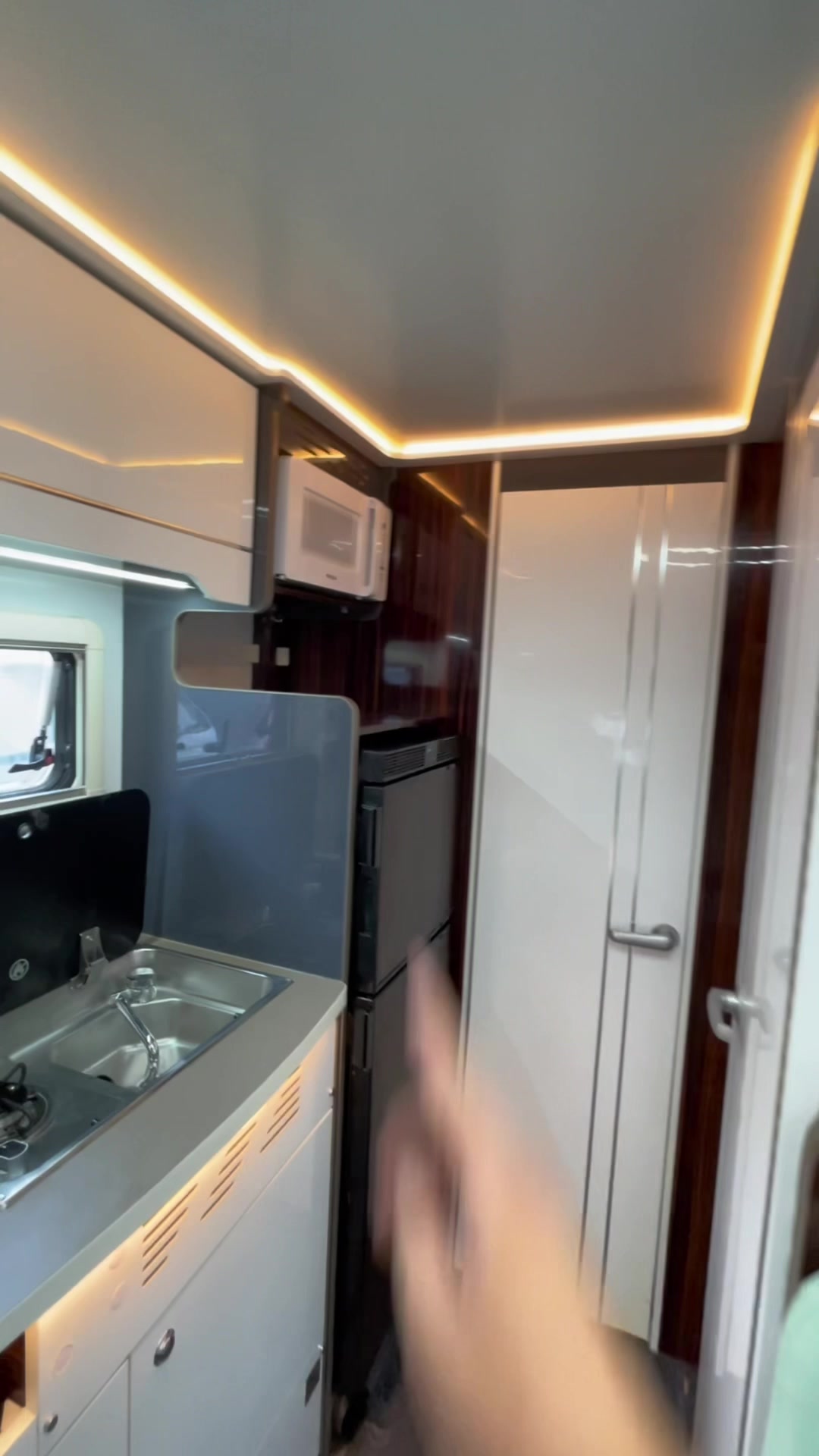 2022款 缔途 2.0T柴油自动挡C型房车