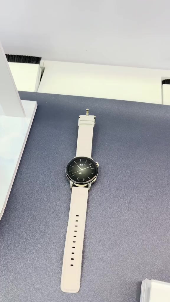 华为女款白天鹅智能手表