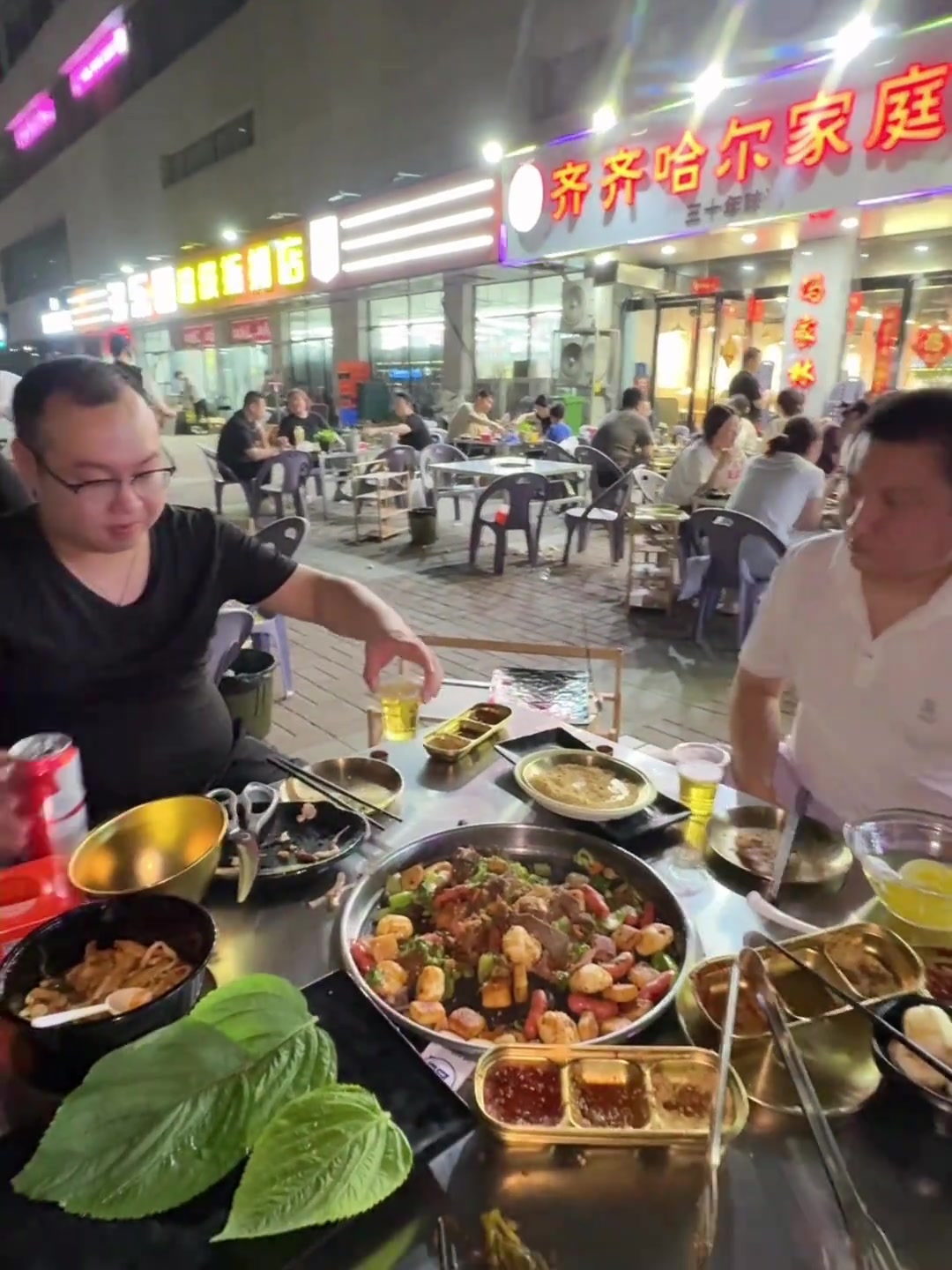 可怜的男人烤肉吃成了炒菜还跟我说他很可怜?为什么可怜大家看到最后评评理!