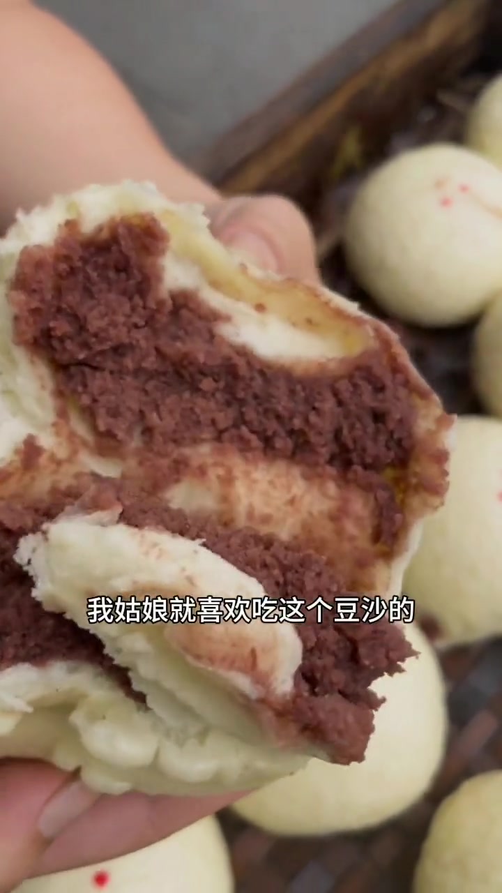 喜欢吃老窖馒头的看过来，今天江安方向可以顺带，早餐来一个既扛饿又方便