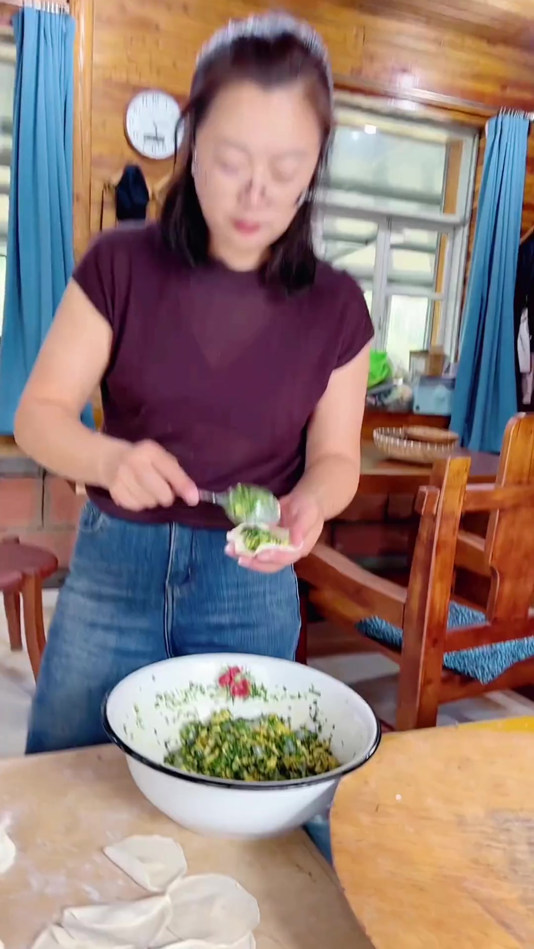 老太太又包饺子这馅竟忽悠我天天如此