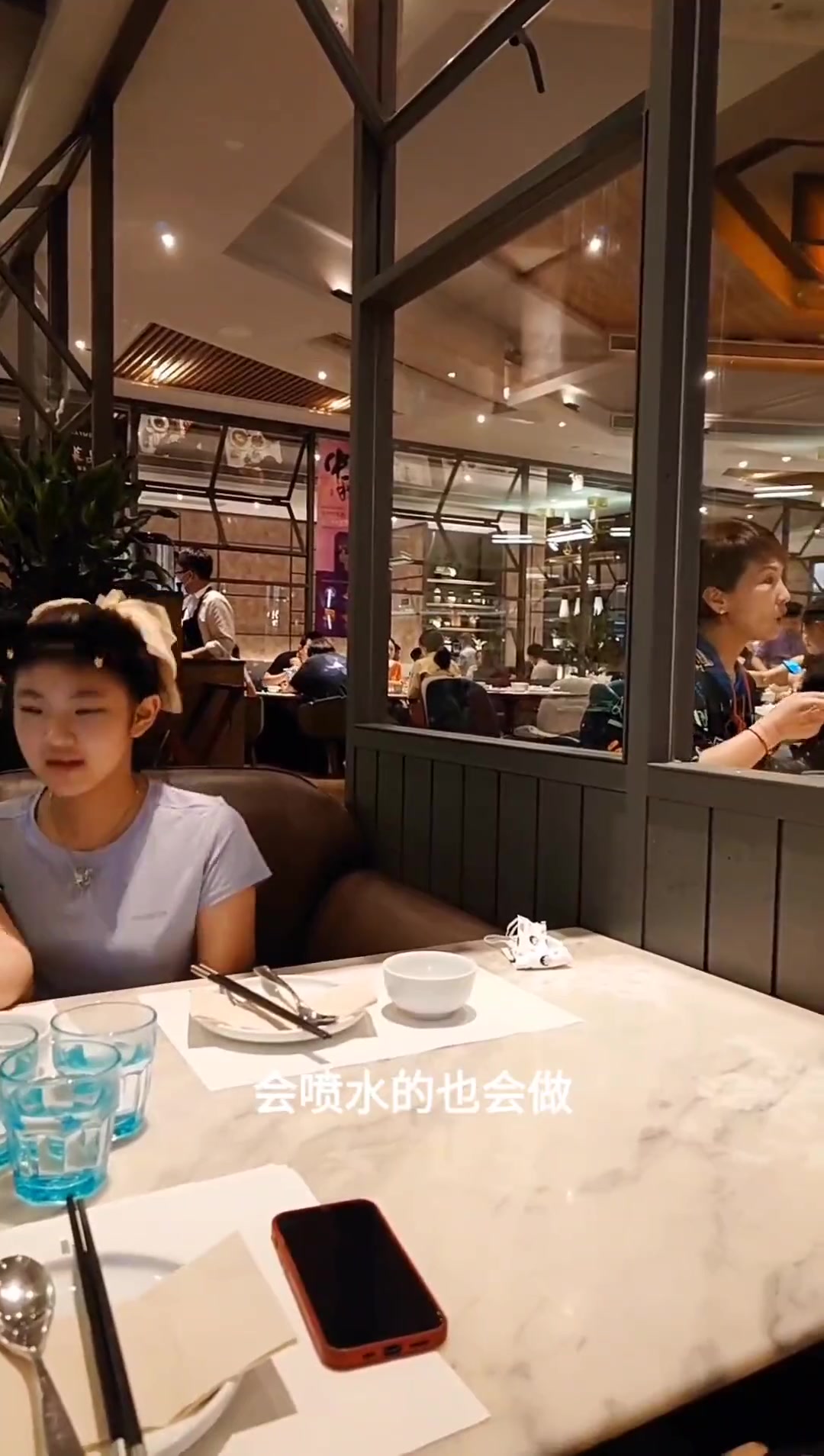 看湿地电影后纠结吃啥,吐槽港式茶餐厅菜品