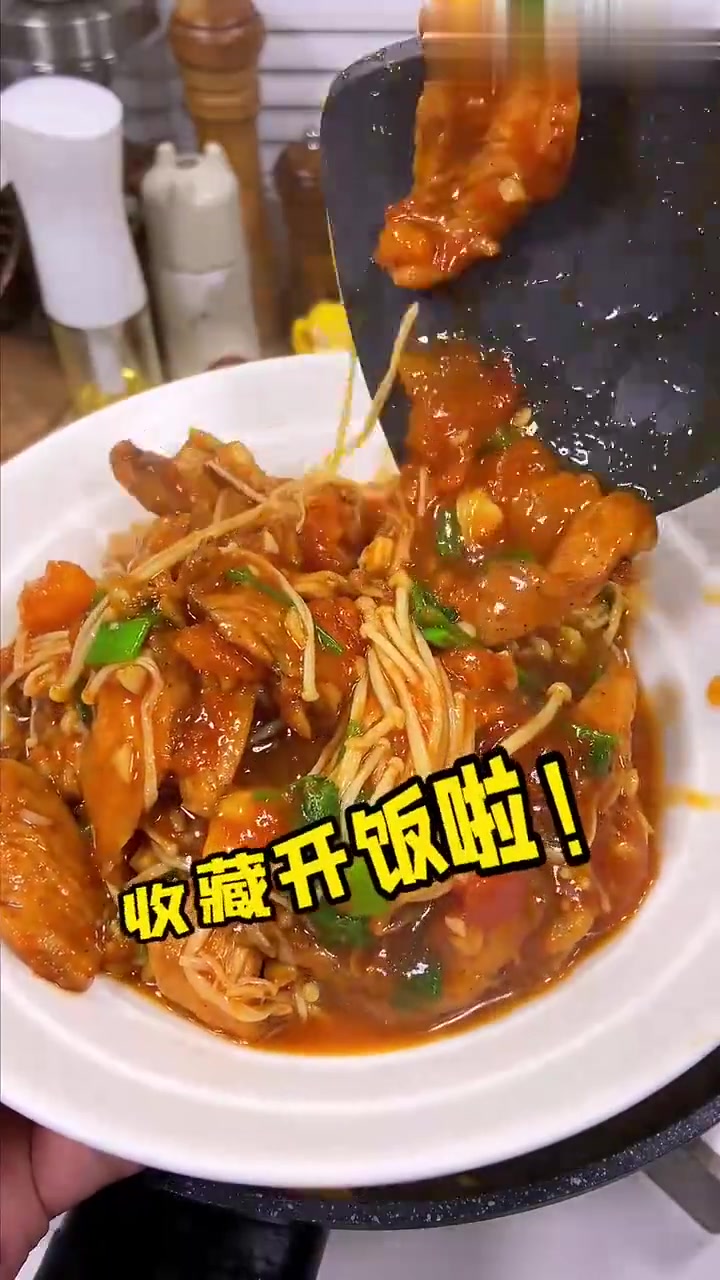 我又发现了鸡胸肉的神仙吃法!就这低卡茄汁鸡胸肉!嫩滑浓郁大口炫!炫儿吧,嘎嘎香!
