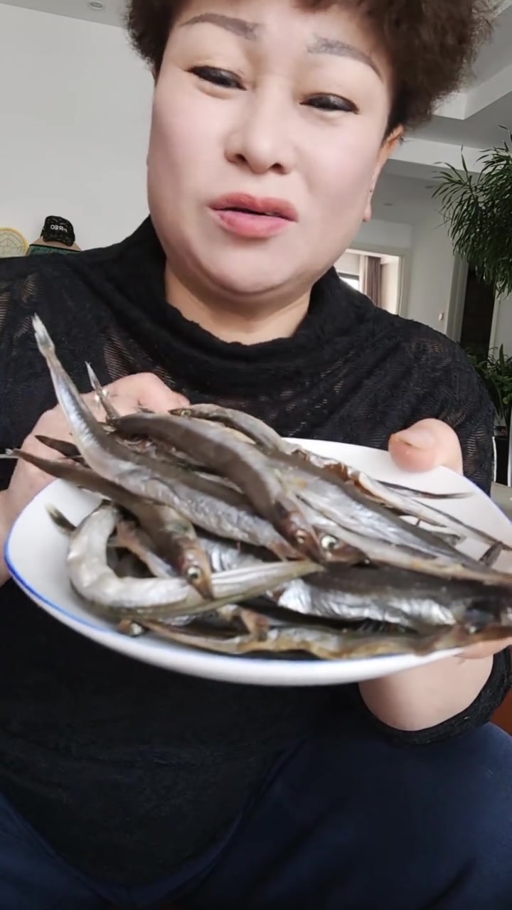 丹东特产银针鱼干不咸