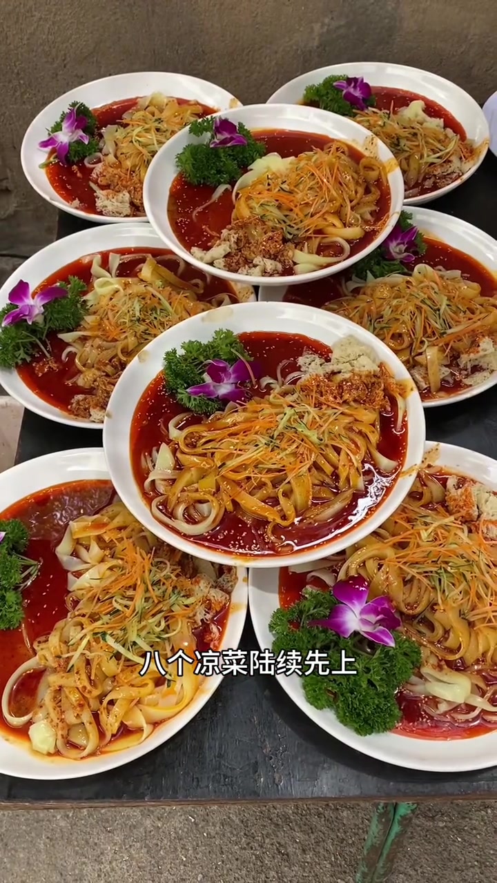 心心念念农村大席的酸辣肚丝汤和丸子汤今天总算喝上啦
