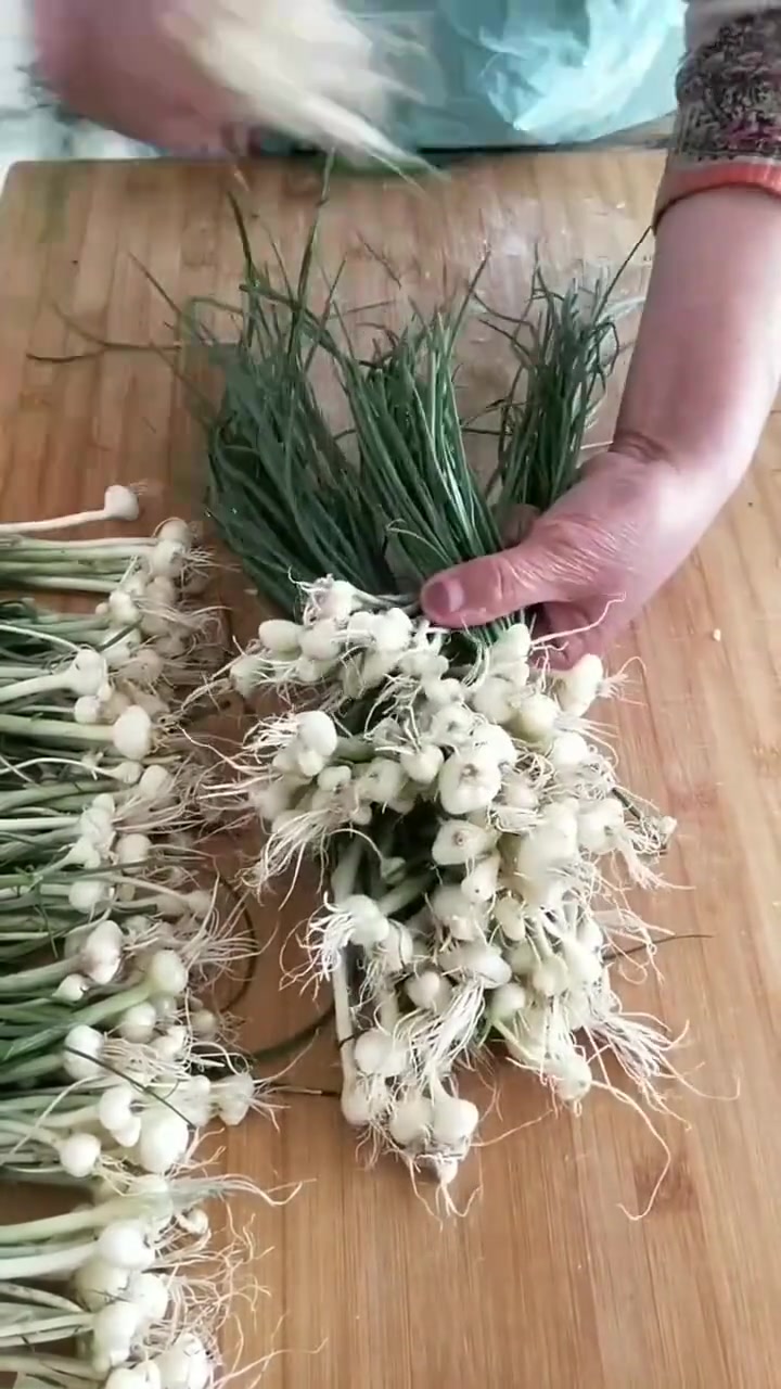 这野生山野菜抢么蒜晾干蒜头超好吃