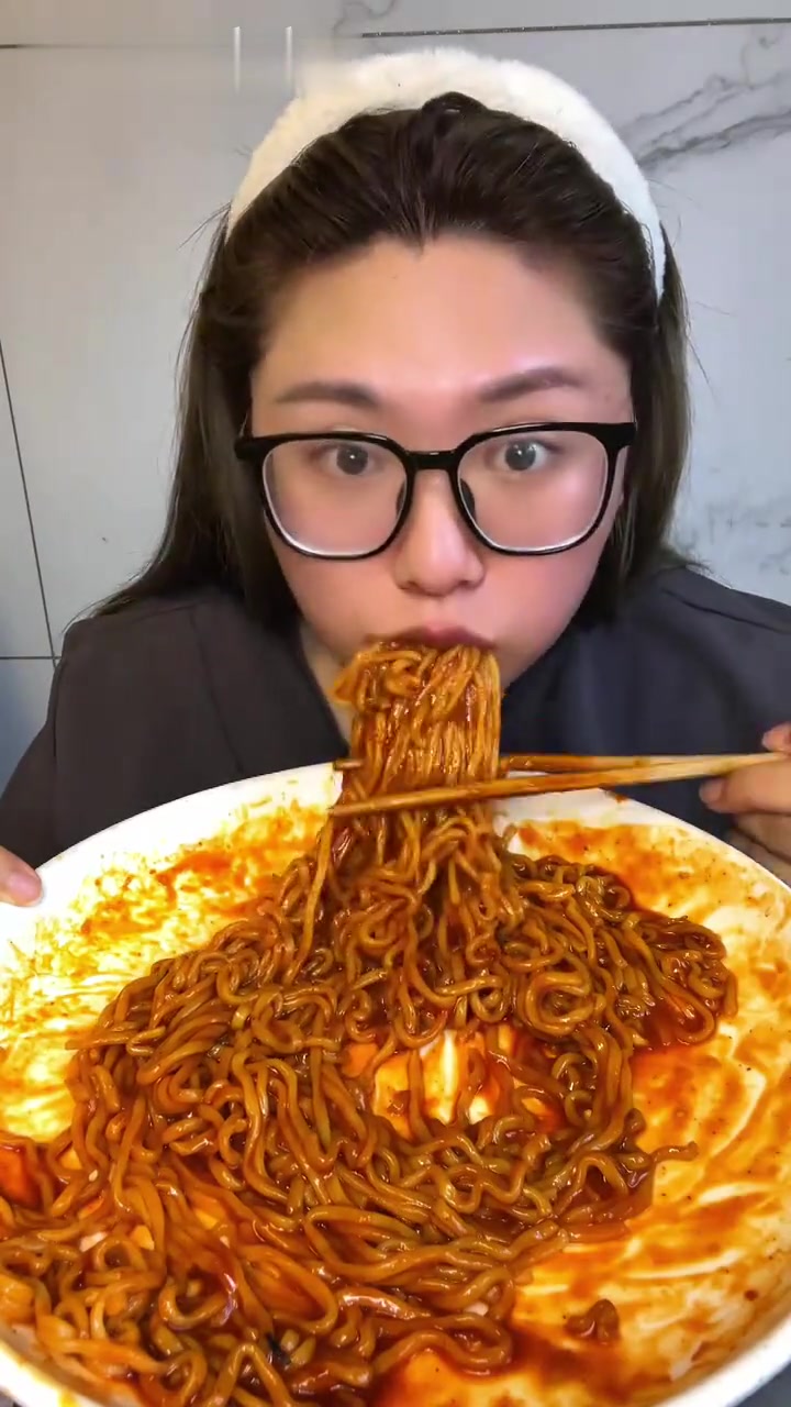 火鸡面金针菇明天见