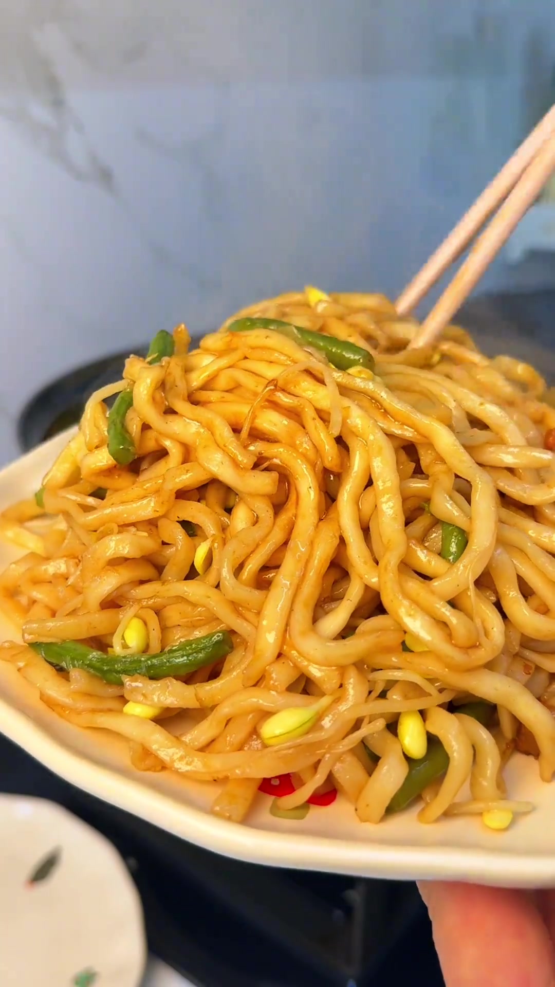 安徽姑娘出战，从小吃到大的蒸面条做法来了