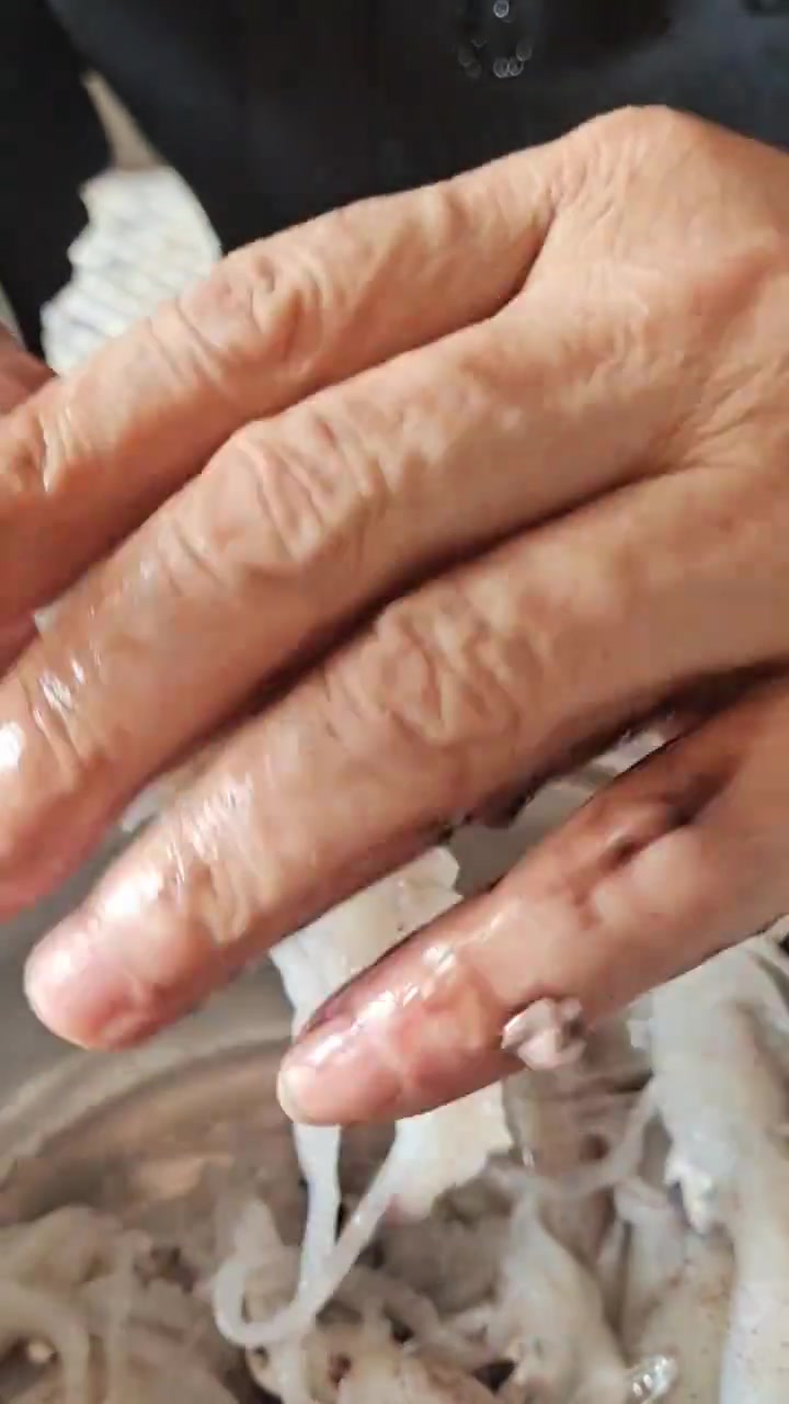 拉根比官鱼做法超简单，这新鲜度绝了！