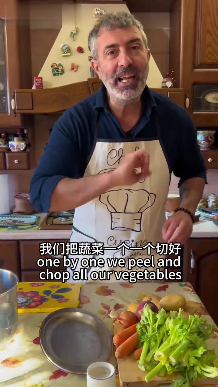 意大利清炖鸡汤汤鲜肉嫩好暖心