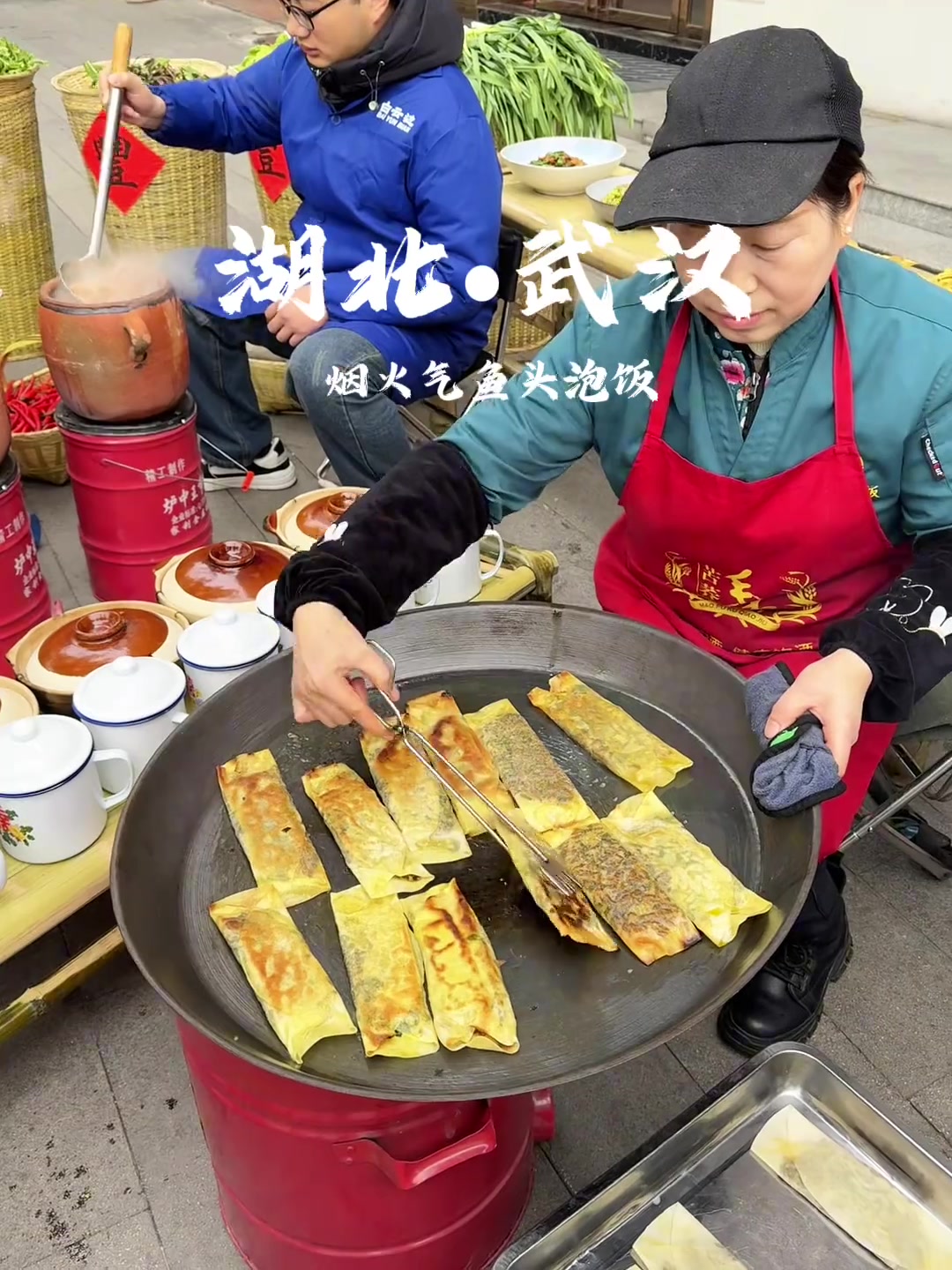 武汉我最害怕倒闭的烟火气小店粉丝锅盒子铞子藕汤鱼头泡饭好吃到座无虚席