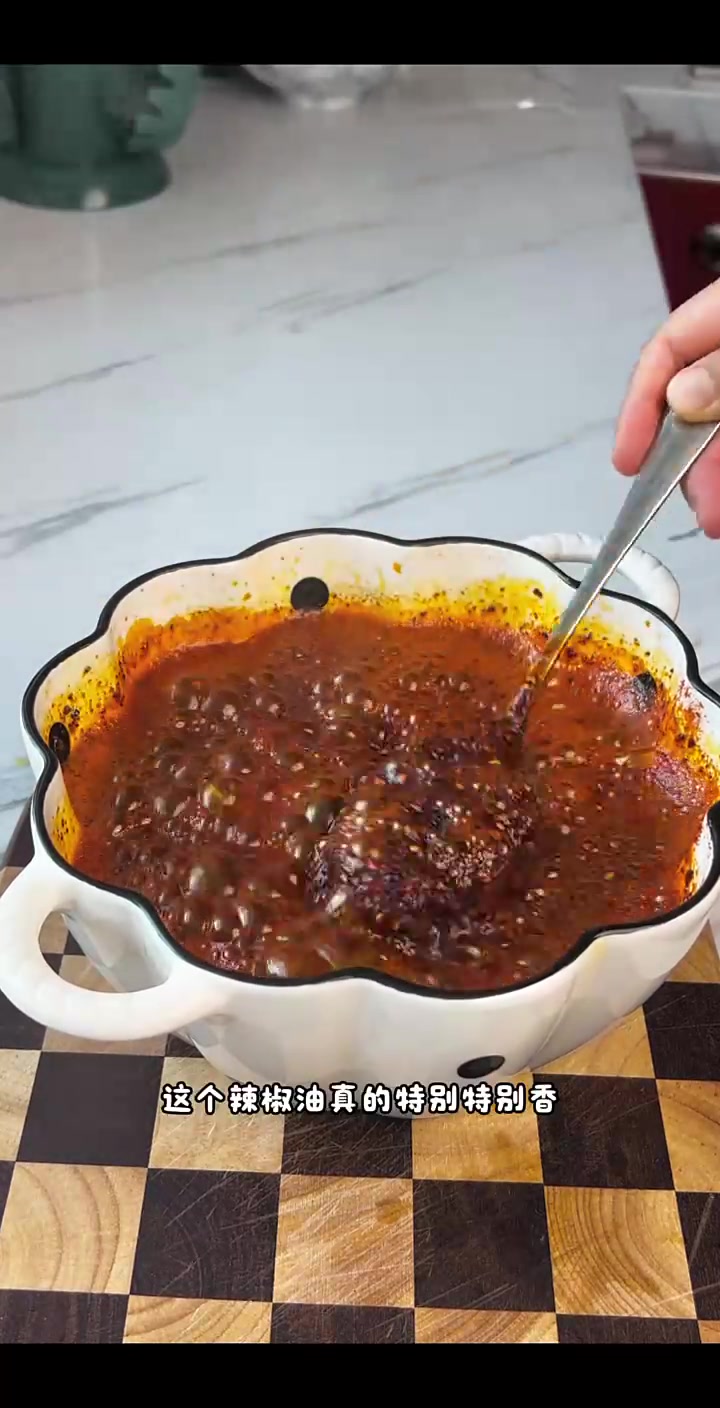 欢迎收看塞丽麦的美食教程家庭版麻辣烫