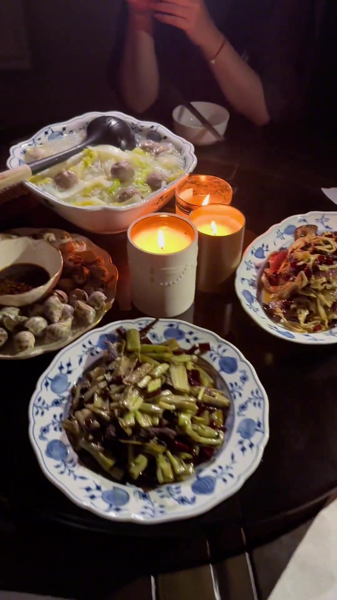 重庆人家常菜遇停电,来顿烛光晚餐