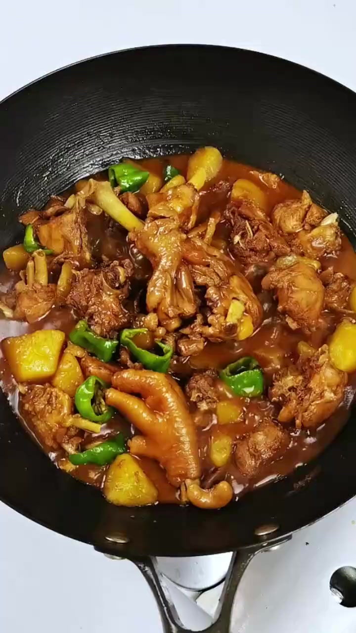 我媳妇一周吃八次不腻的小鸡炖土豆,超好吃!