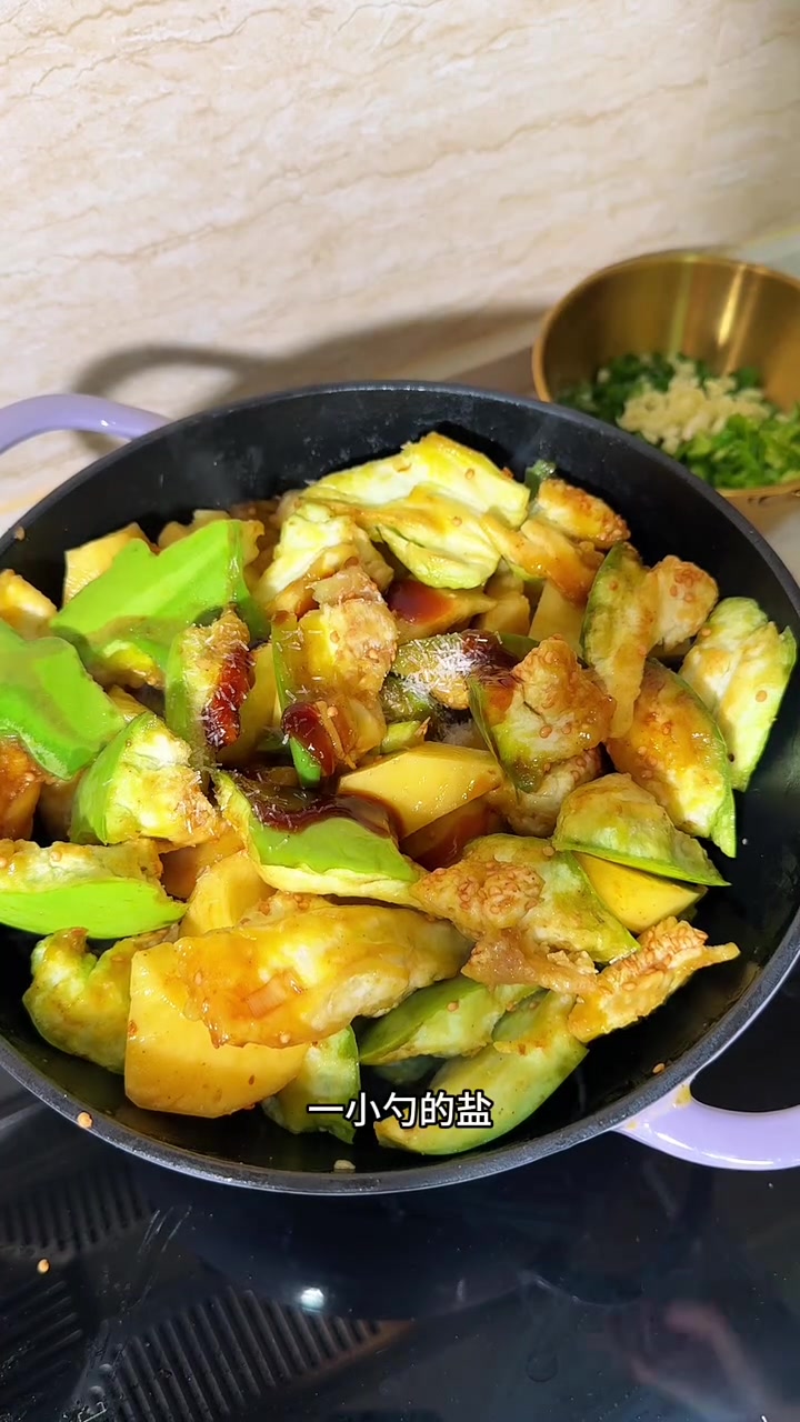 整点下饭菜吧拌点饭这也太香了！还得俺们东北菜