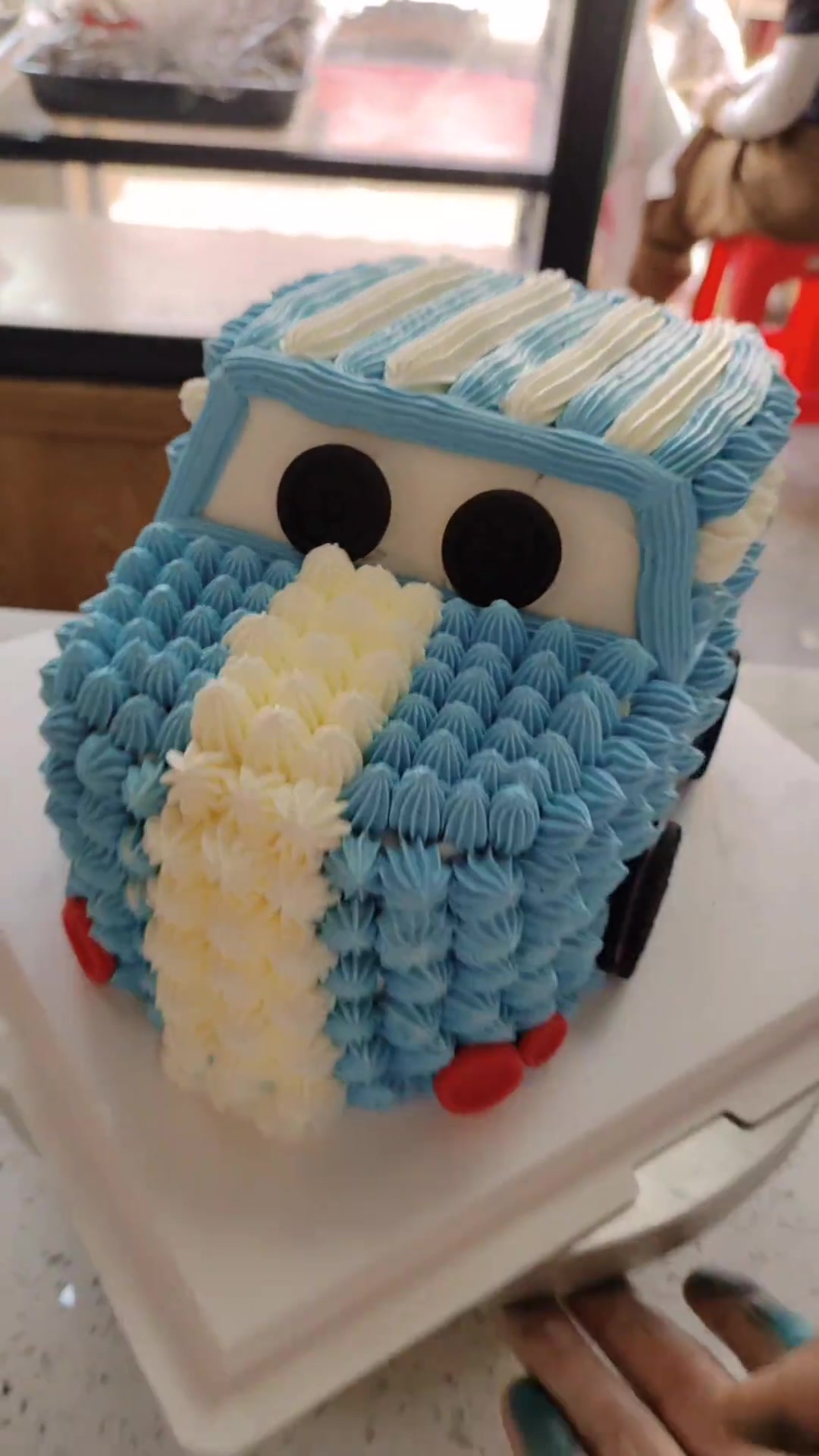小汽车生日蛋糕