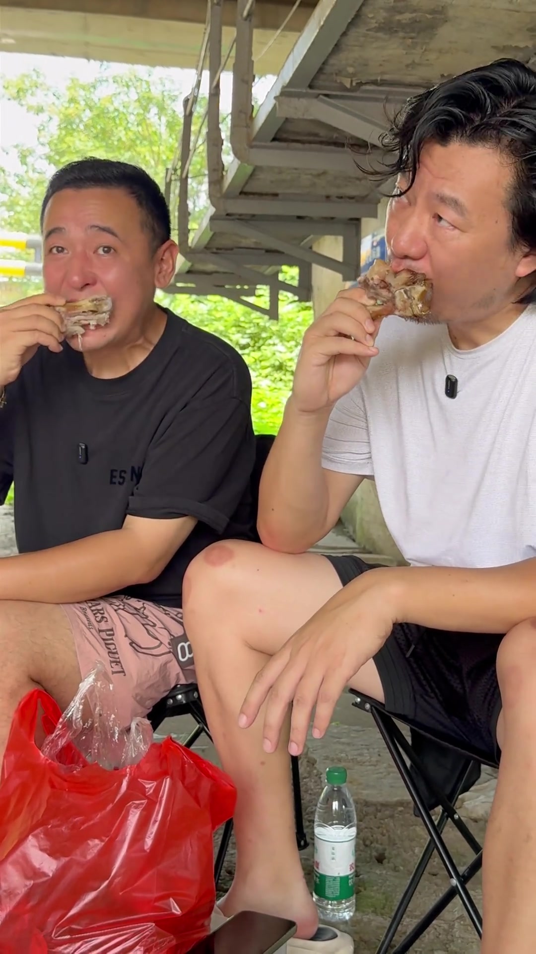 卤菜好老板凶啊