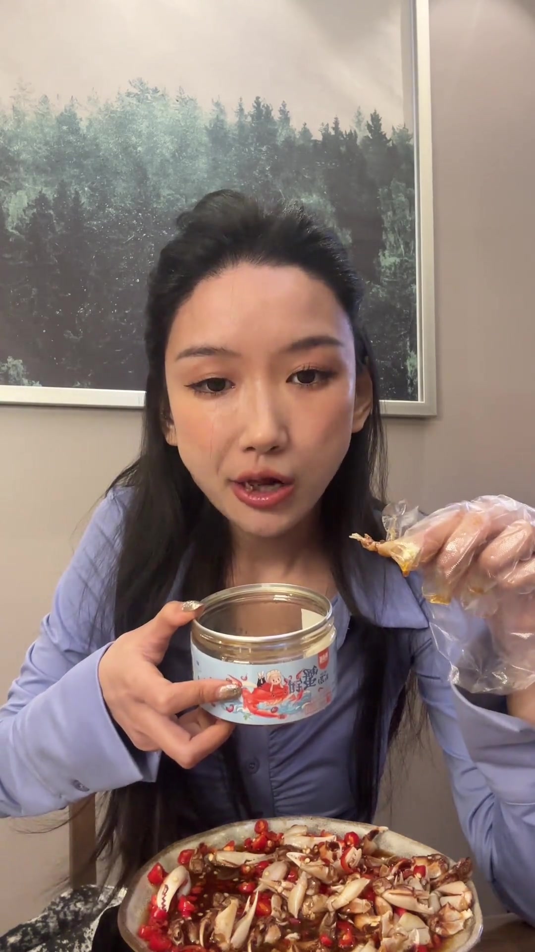 嘎吱嘎吱香辣蟹钳香的咧