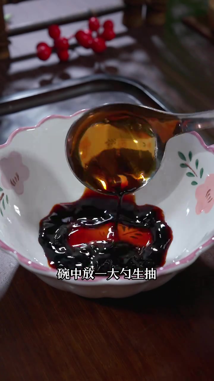 想吃面条的时候,就做这个豆角肉末打卤面吧,营养丰富,酱香浓郁,家人都说好吃!