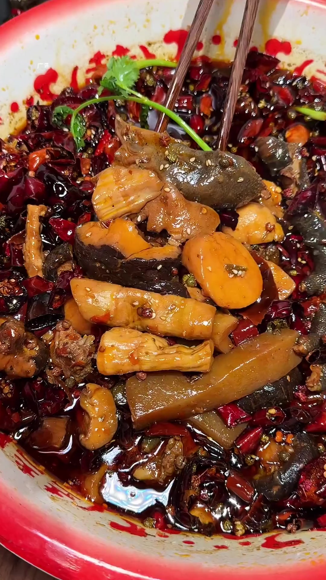 重庆爆辣沸腾鸡，好有味好香！