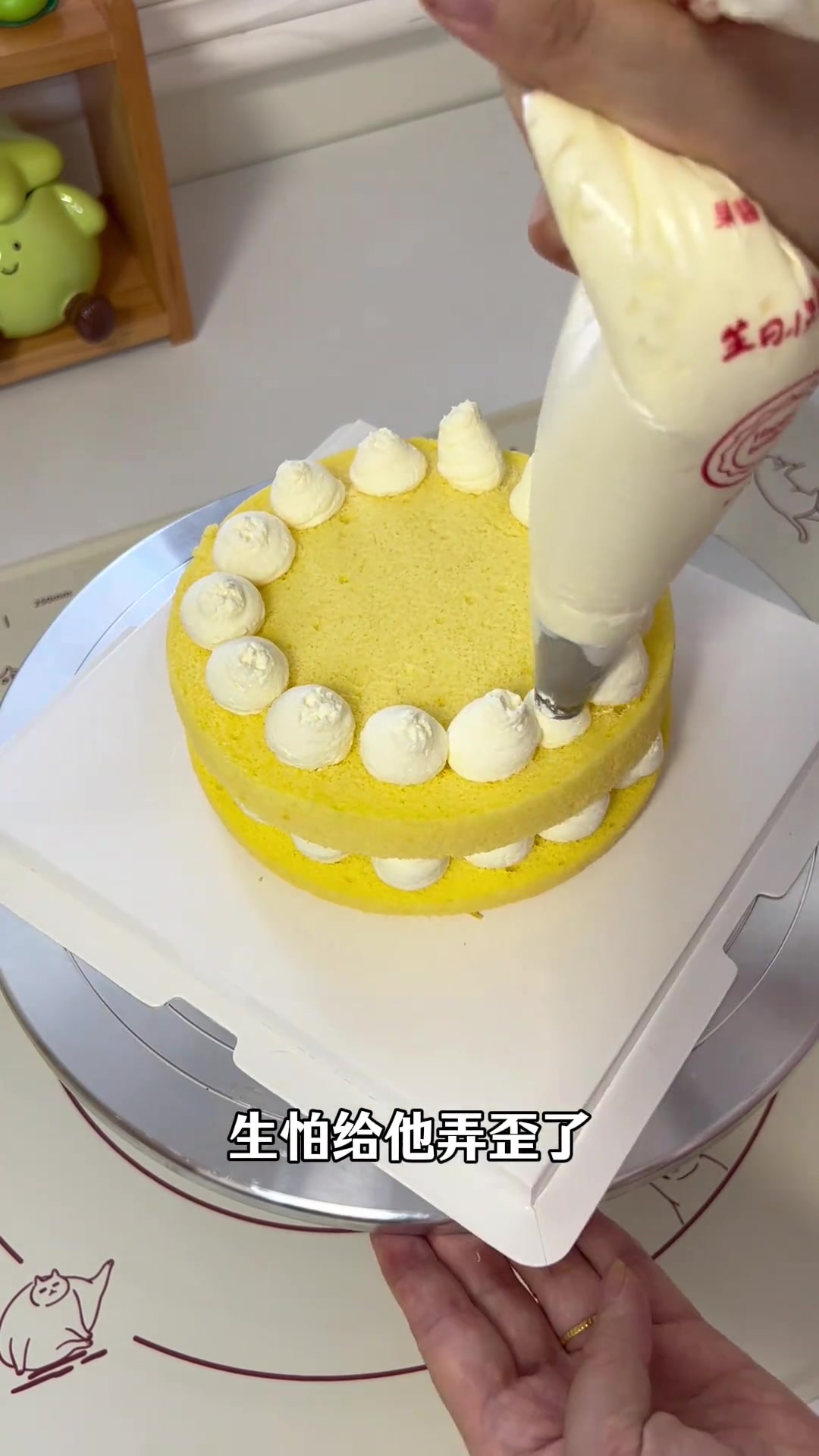 不会抹面的姐妹试试裸蛋糕，一看就会～